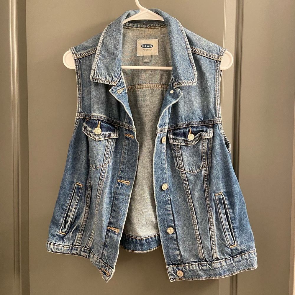 Old Navy Women’s Denim Vest